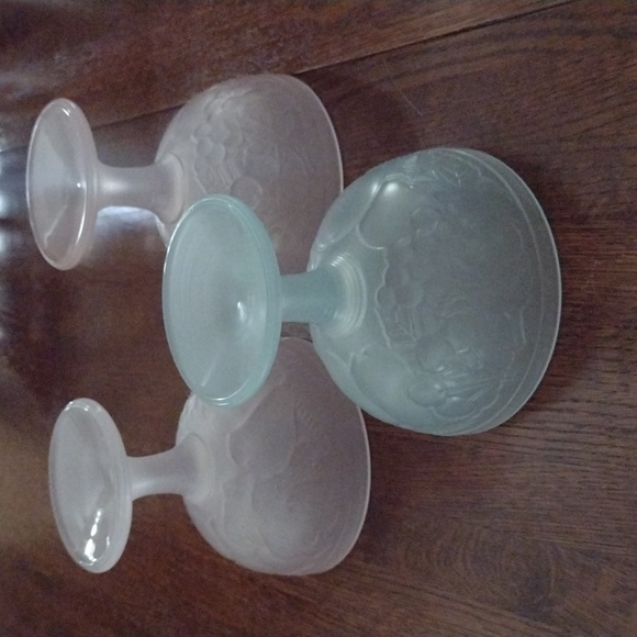 Vintage Luminarc Satin Frosted Dessert Glasses - Picture 6 of 8